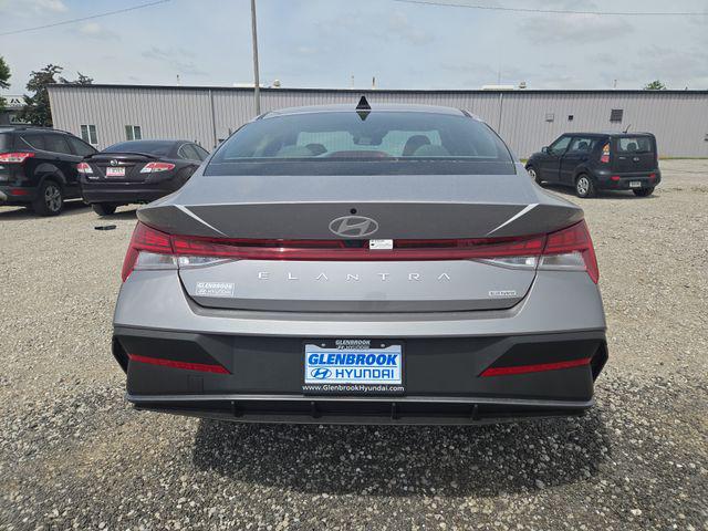 2025 Hyundai Elantra Blue - Photo 7