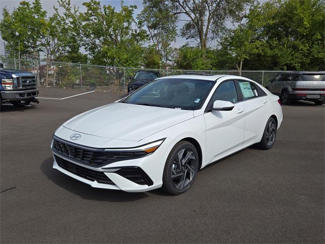 2025 Hyundai Elantra Hybrid Limited photo 2