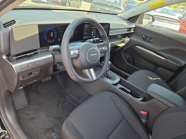 2025 Hyundai Kona SEL - Photo 24