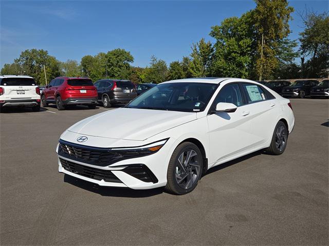 2025 Hyundai Elantra Hybrid Limited photo 2
