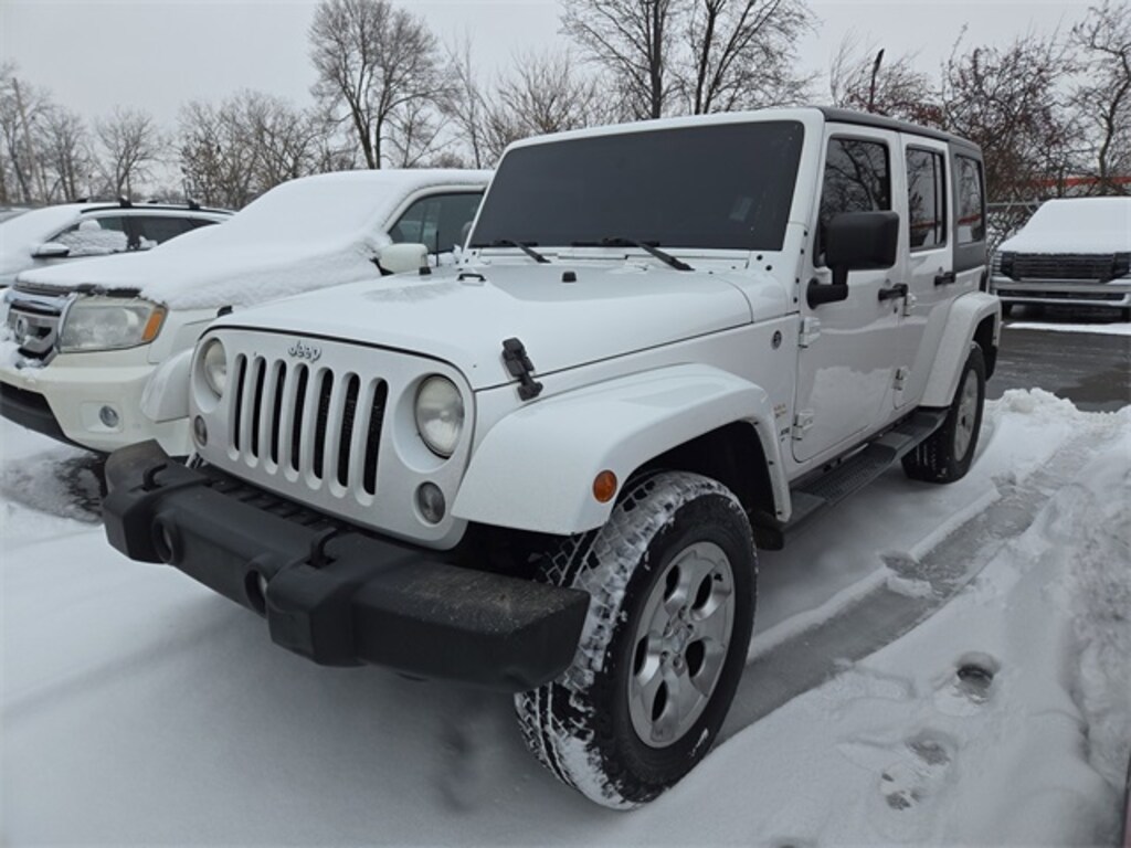 Used 2014 Jeep Wrangler Unlimited Sahara 4x4 SUV
