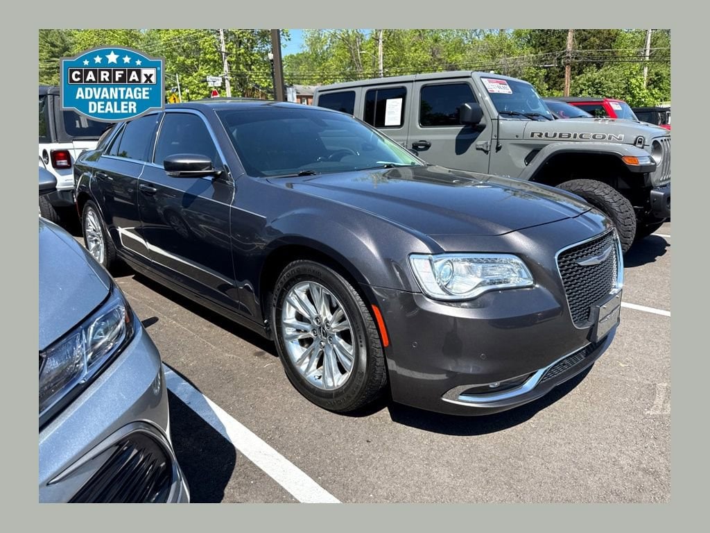 2021 Chrysler 300