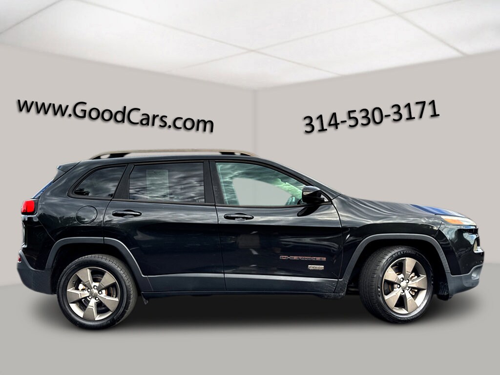 2016 Jeep Cherokee 80th Anniversary Edition photo 2