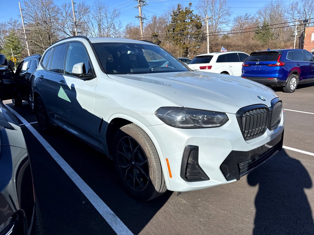 2023 BMW X3 30i's photo