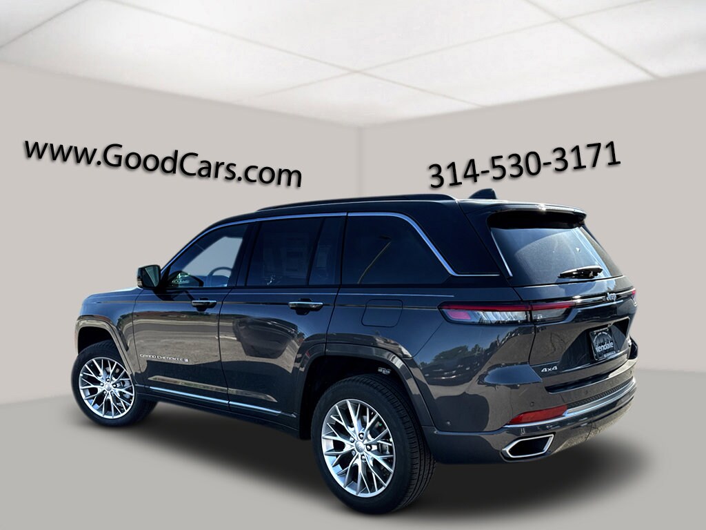 2025 Jeep Grand Cherokee Summit photo 4