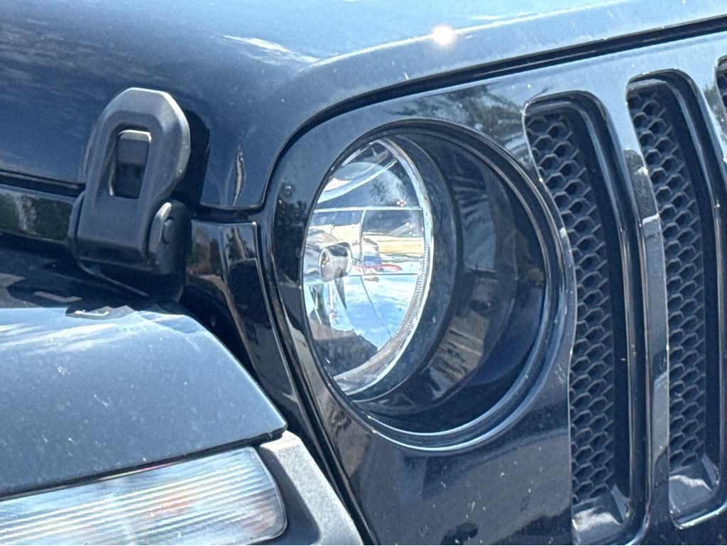 Used 2021 Jeep Wrangler Unlimited Sahara Altitude Convertible