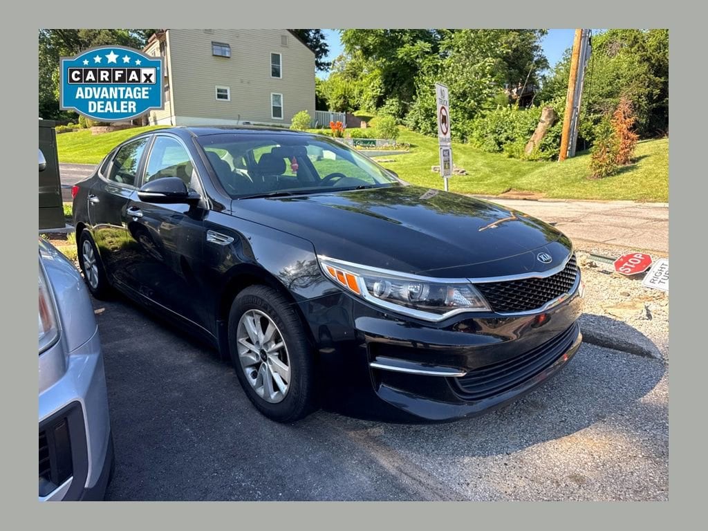 2016 Kia Optima LX AT's photo