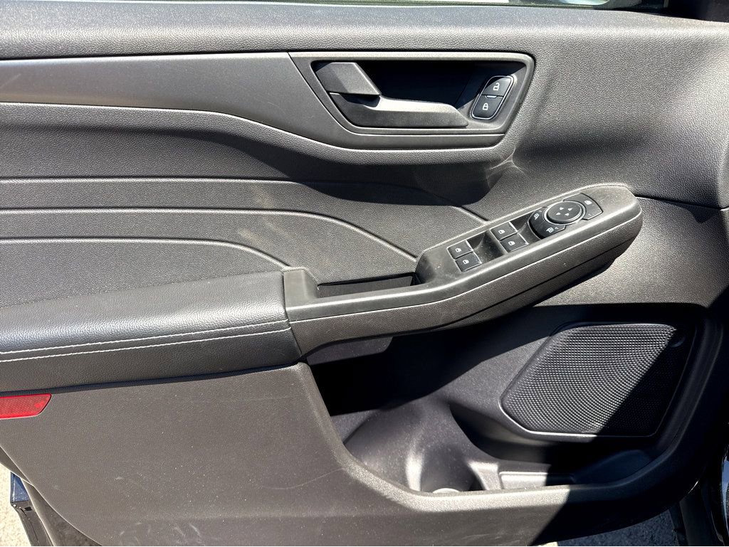 2024 Ford Escape Base - Photo 13