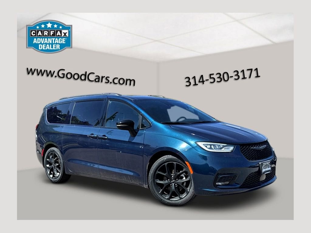 2025 Chrysler Pacifica Limited's photo