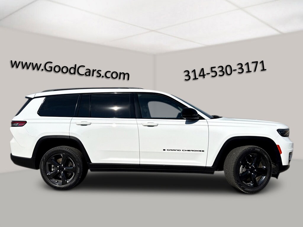 2023 Jeep Grand Cherokee Limited photo 3