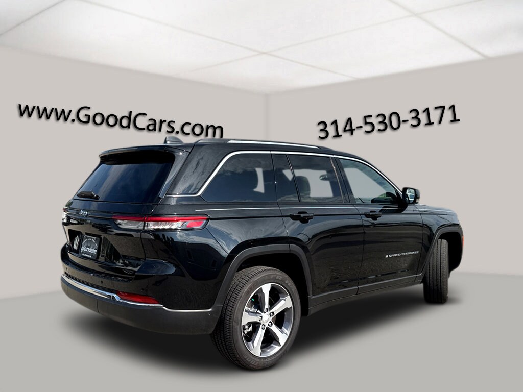2023 Jeep Cherokee 4xe photo 2