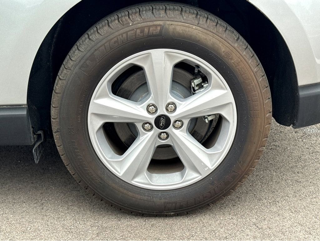 2024 Ford Edge SE - Photo 8