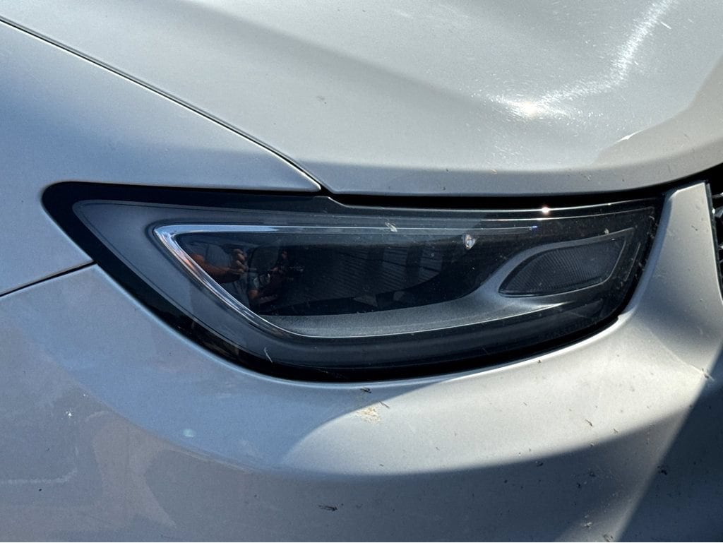 Used 2025 Chrysler Pacifica Select Van