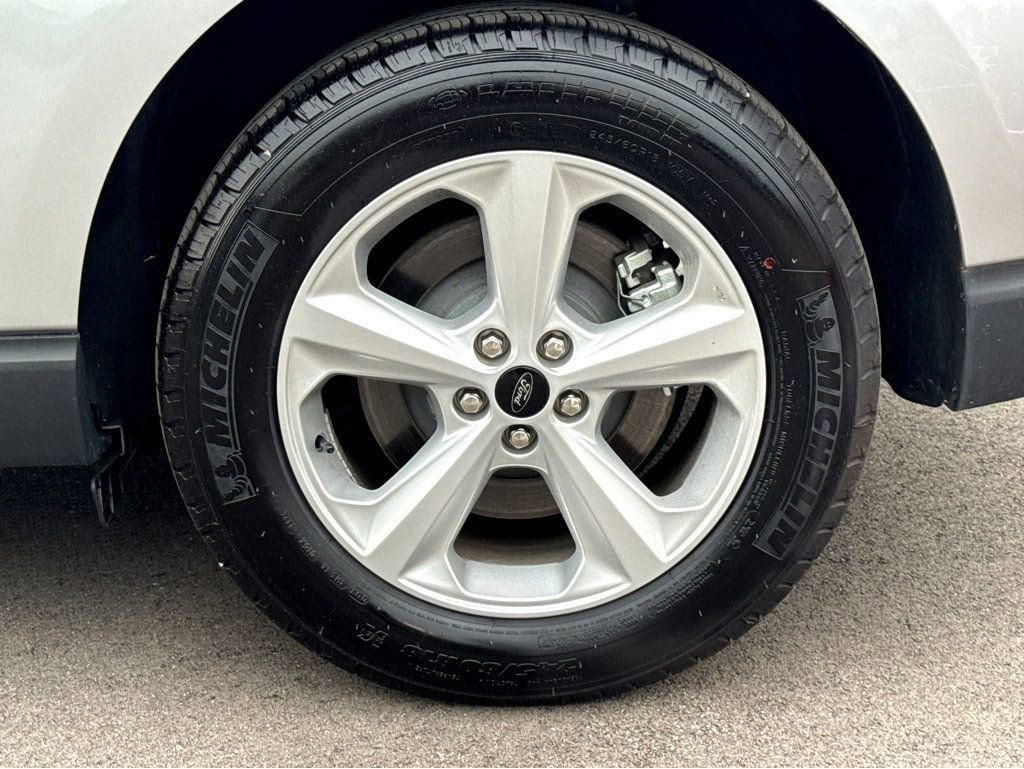 2024 Ford Edge SE - Photo 8