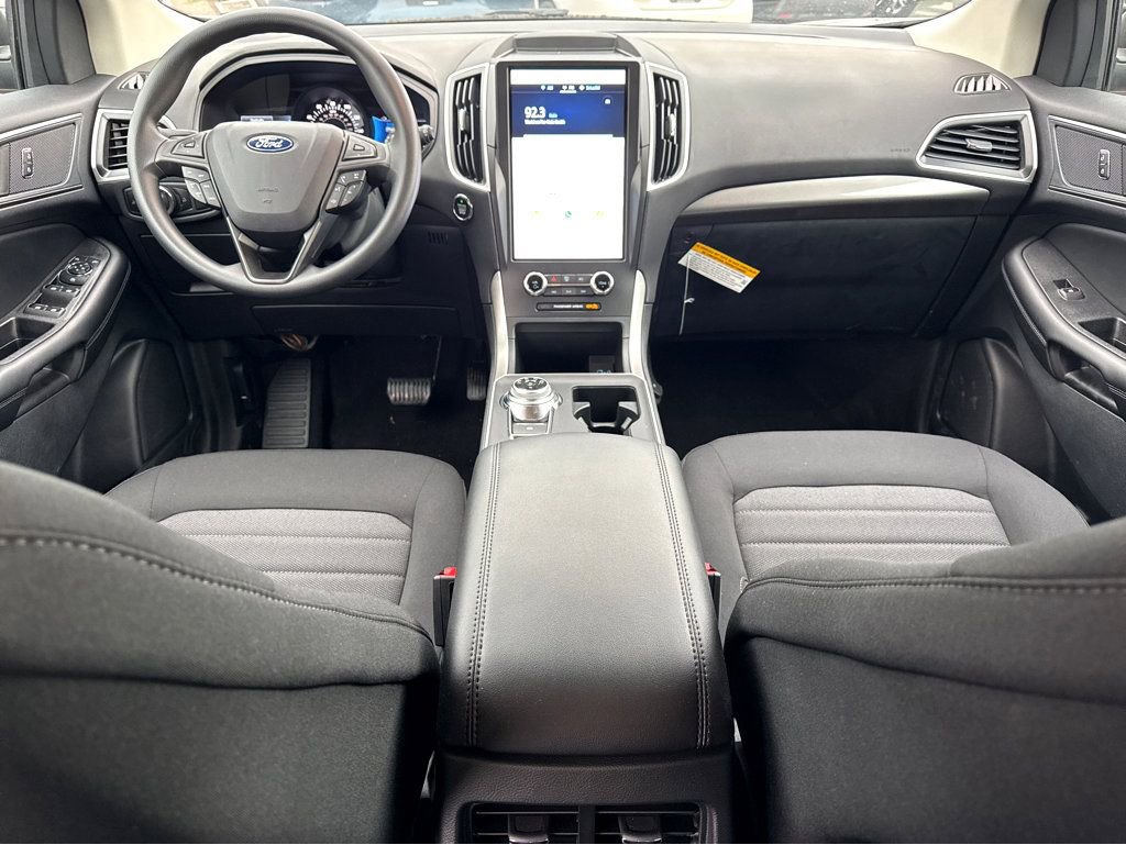 2024 Ford Edge SE - Photo 14