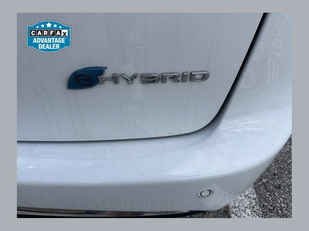 Used 2024 Chrysler Pacifica Hybrid Select Van