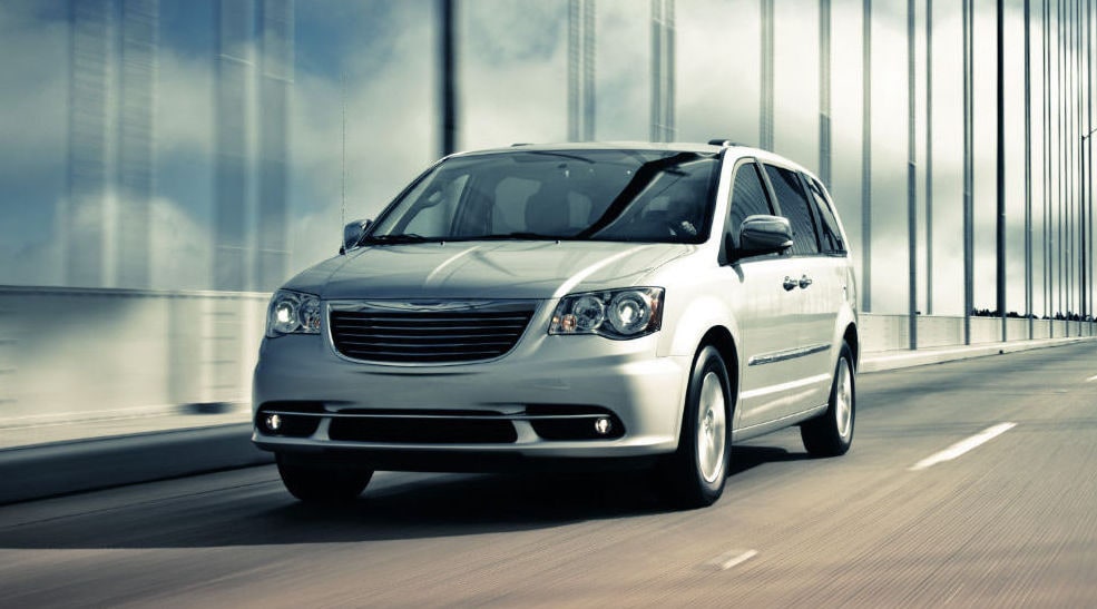 2016 Chrysler Town & Country Silver