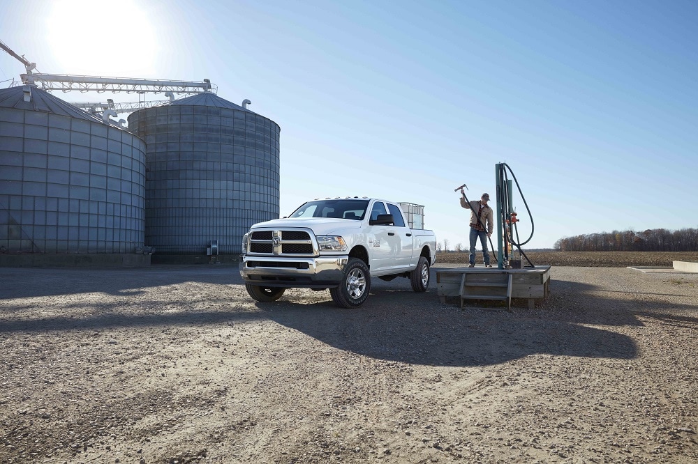 Ram 2500 Towing Capacity >> 2018 Ram 2500 Towing Capacity St Louis Mo Glendale Cjdr Ram 2500 Towing Capacity >> 2018 Ram 2500 Towing Capacity St Louis Mo Glendale Cjdr