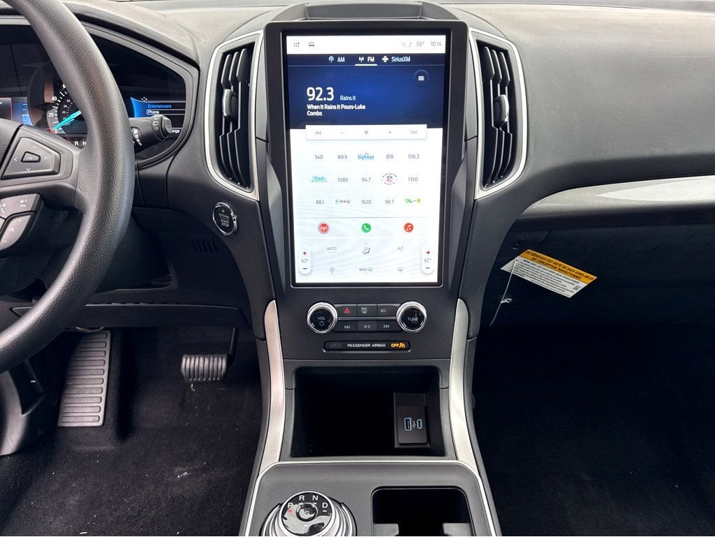 2024 Ford Edge SE - Photo 23