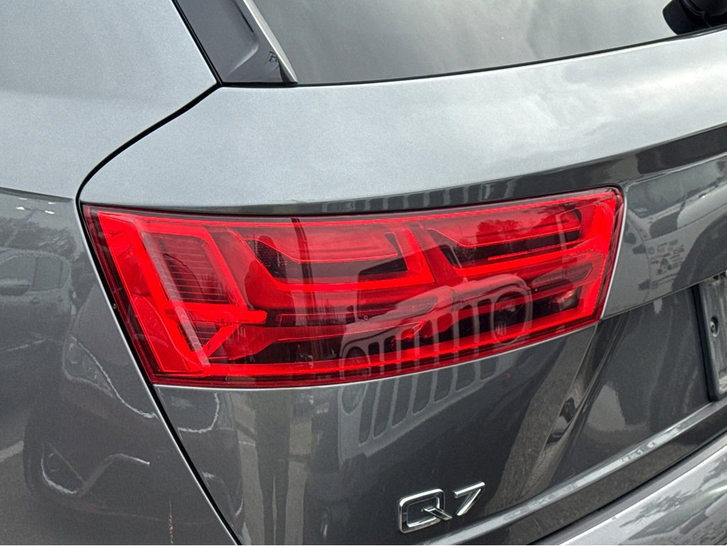 2019 Audi Q7 Premium Plus photo 4