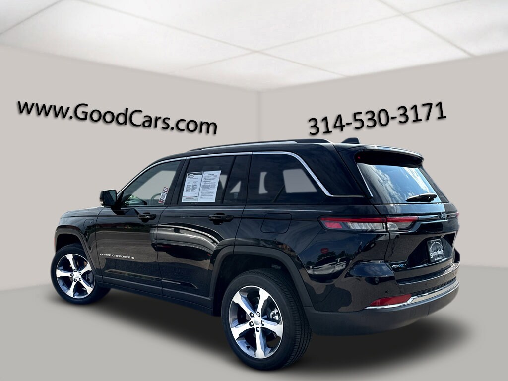 2023 Jeep Cherokee 4xe photo 4