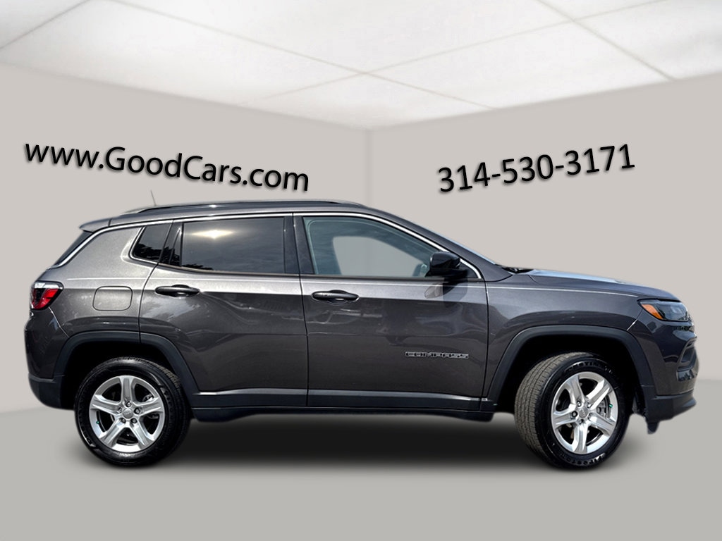 Used 2023 Jeep Compass Latitude SUV
