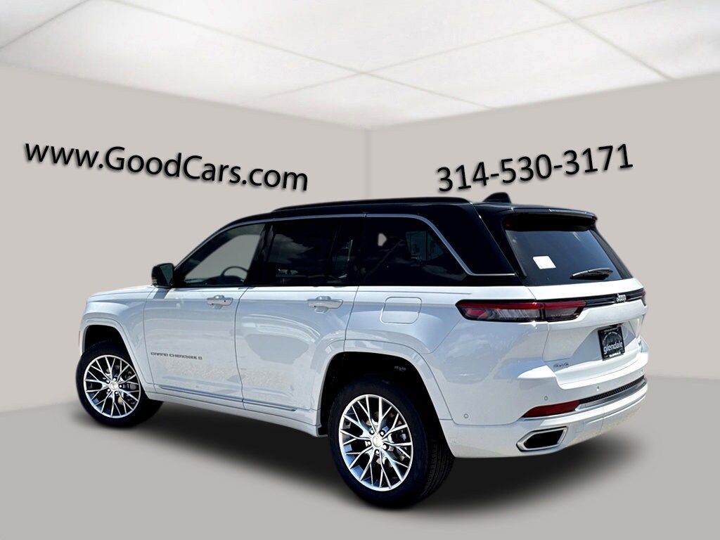 2025 Jeep Grand Cherokee Summit photo 4