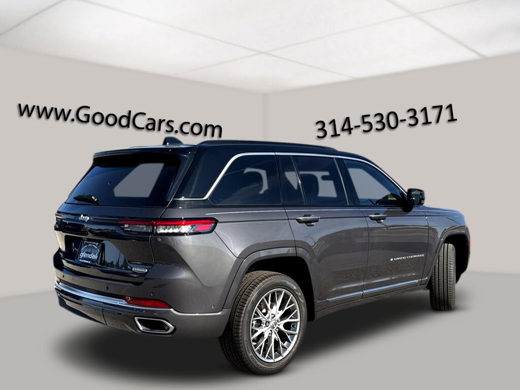 2025 Jeep Grand Cherokee Summit photo 2