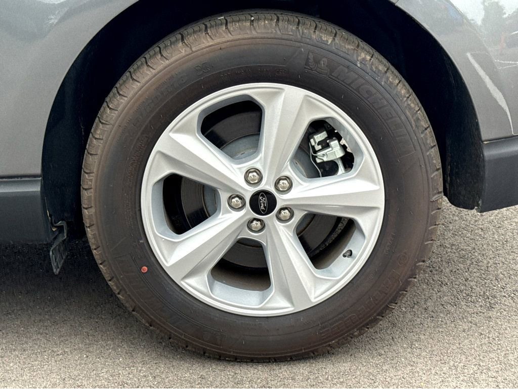 2024 Ford Edge SE - Photo 8