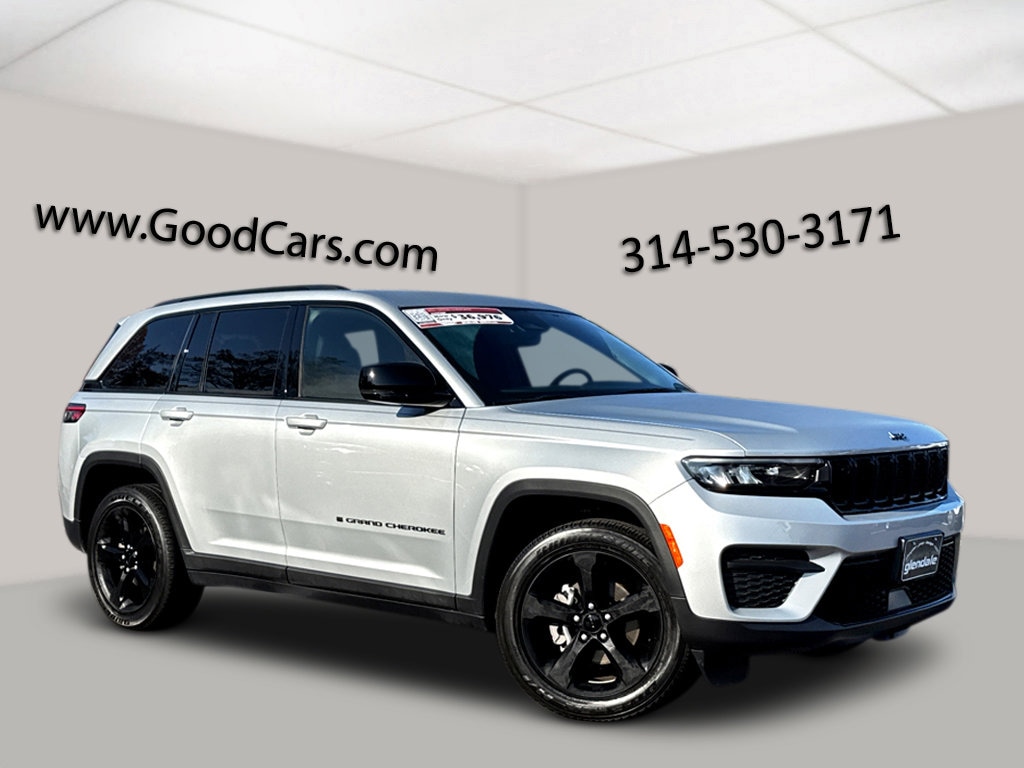 Used 2024 Jeep Grand Cherokee Altitude SUV