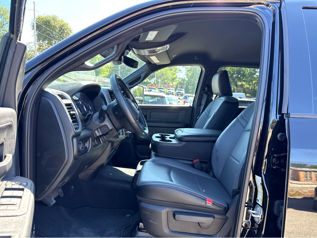 2026 RAM 3500 Tradesman - Photo 11