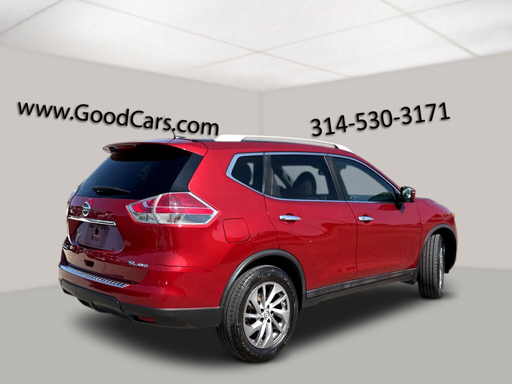 2016 Nissan Rogue SL photo 2
