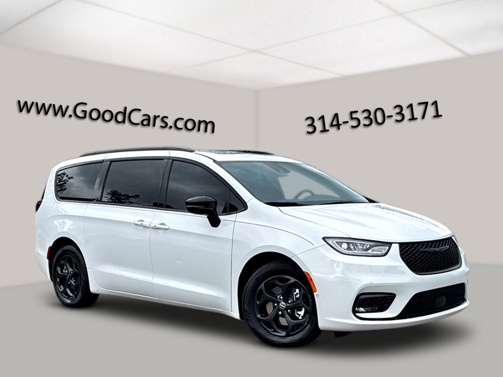 2024 Chrysler Pacifica PHEV
