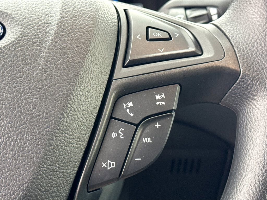 2024 Ford Edge SE - Photo 18