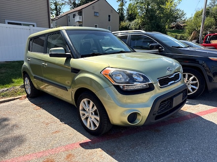 2012 Kia Soul + Hatchback