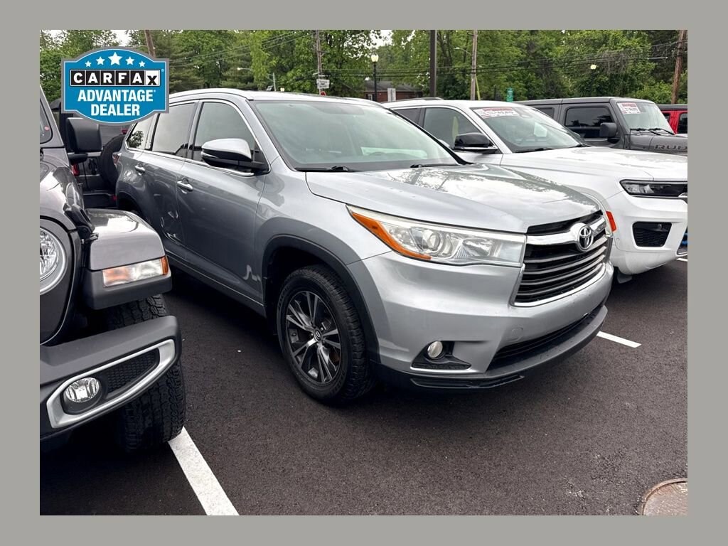 Used 2016 Toyota Highlander XLE SUV