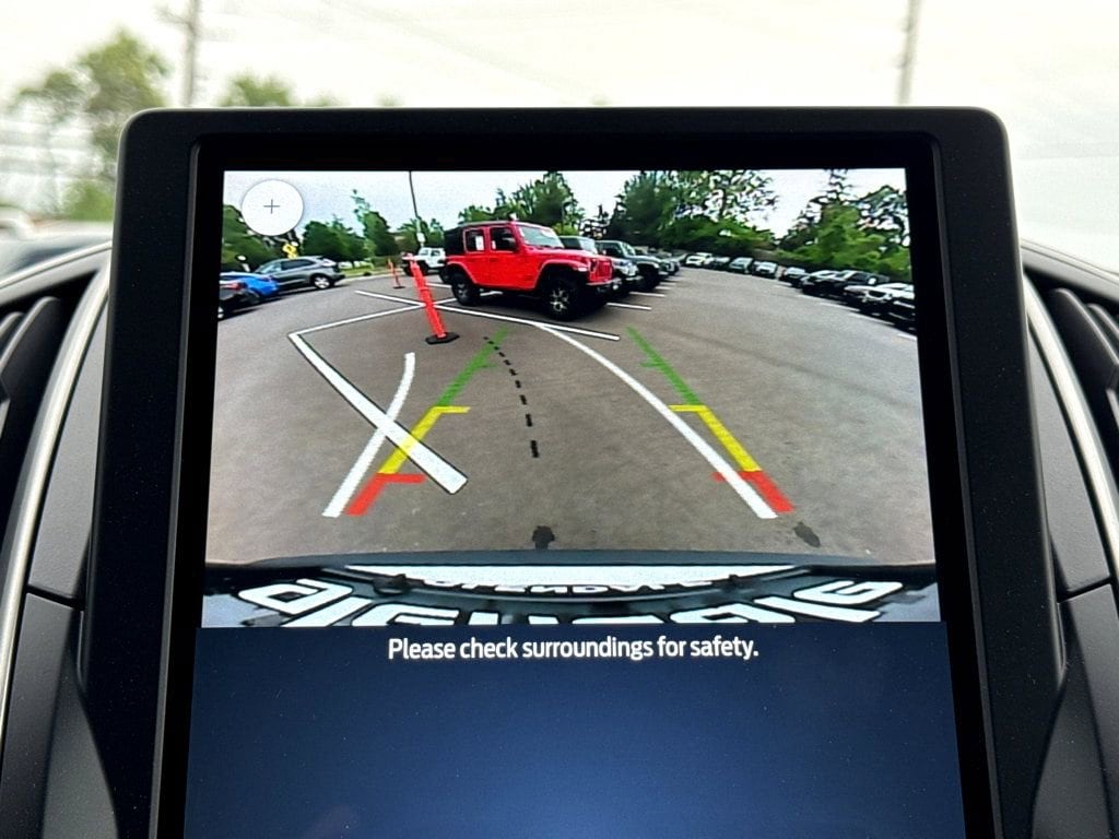 2024 Ford Edge SE - Photo 21