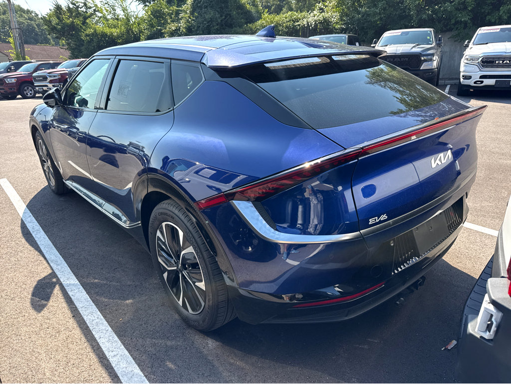 Used 2023 Kia EV6 Wind with VIN KNDC3DLC3P5140364 for sale in St. Louis, MO