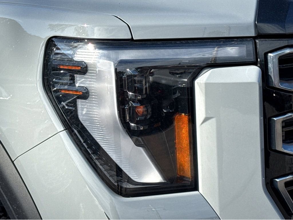 Used 2025 GMC Sierra 2500HD AT4 Truck