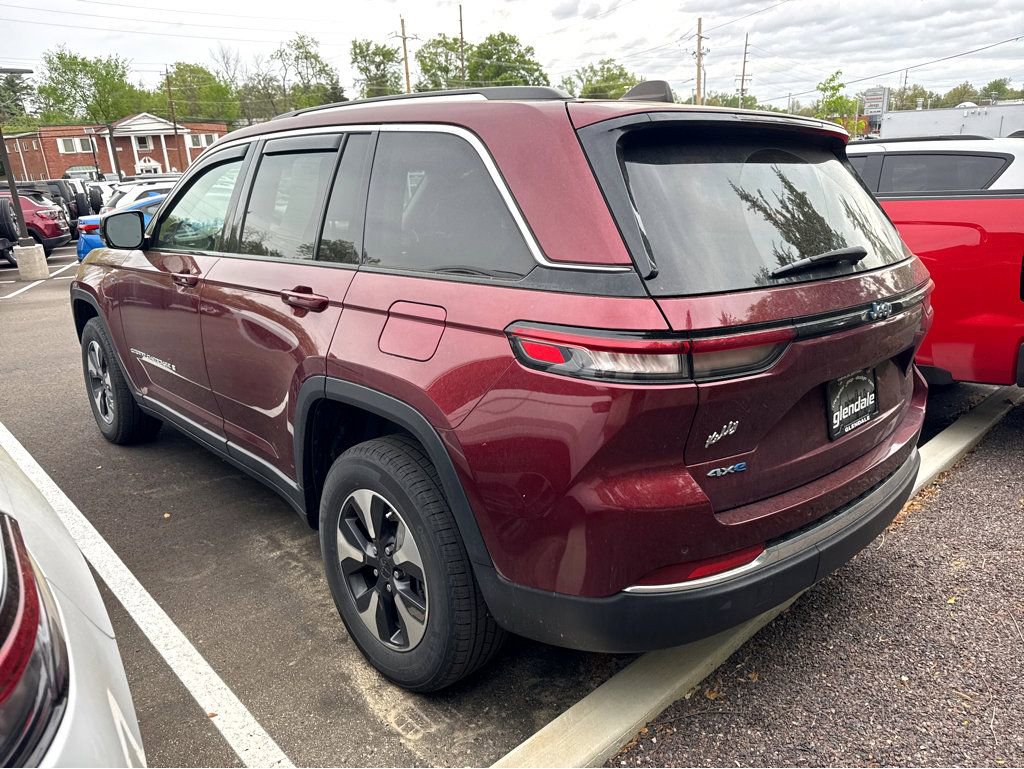 Used 2022 Jeep Grand Cherokee 4xe with VIN 1C4RJYB67N8717962 for sale in St. Louis, MO