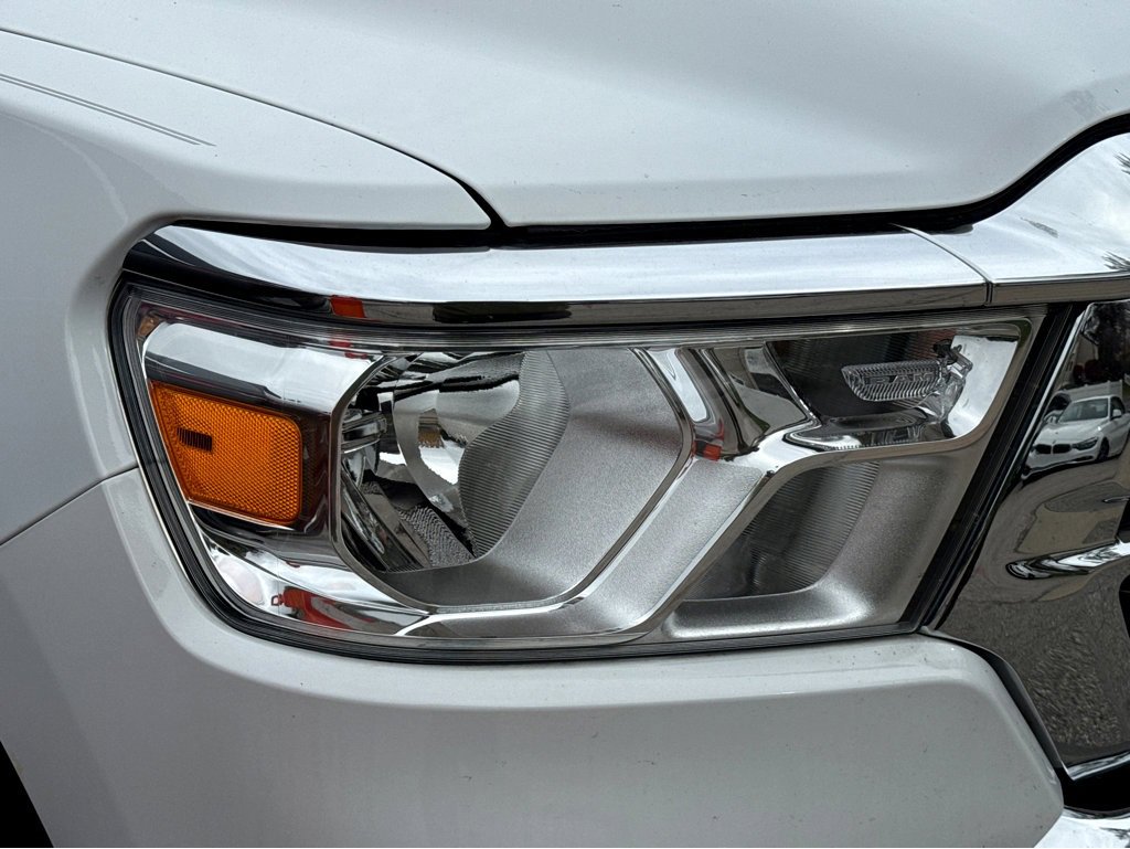 2023 Ram 1500 Big Horn photo 3