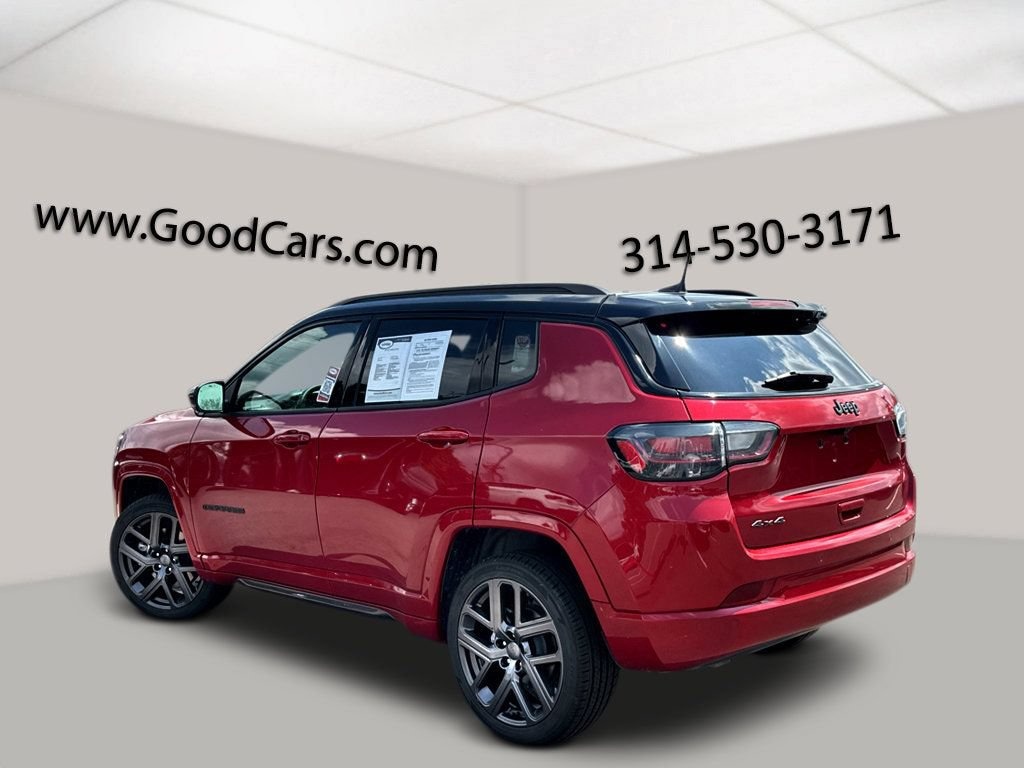 Used 2024 Jeep Compass Limited SUV
