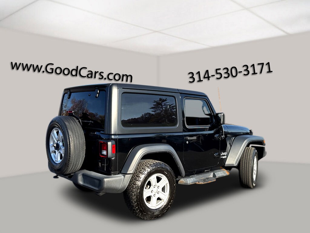 2019 Jeep Wrangler Sport S photo 2