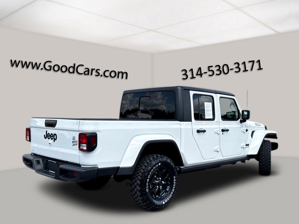 2022 Jeep Gladiator Willys photo 2