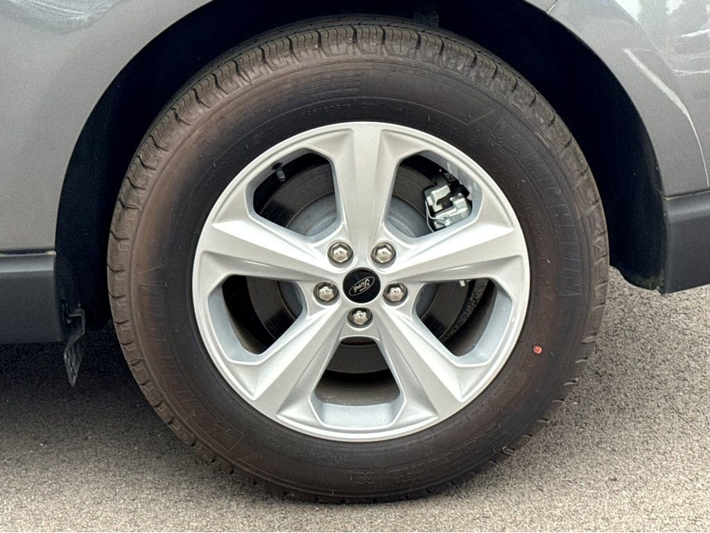2024 Ford Edge SE - Photo 8