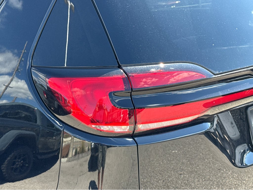 2026 Chrysler Pacifica Limited - Photo 6