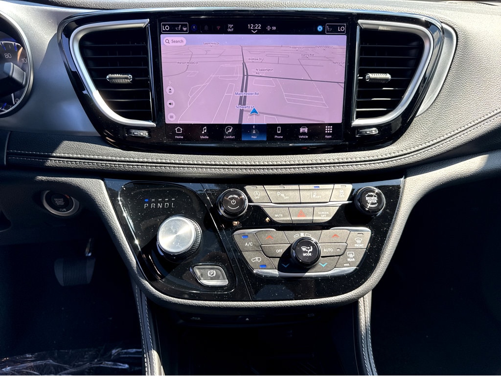 2026 Chrysler Pacifica Limited - Photo 24