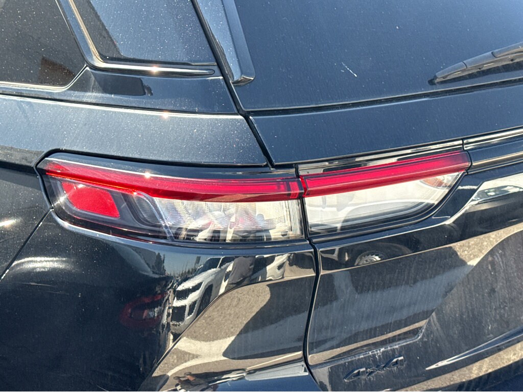 2022 Jeep Grand Cherokee Altitude photo 4