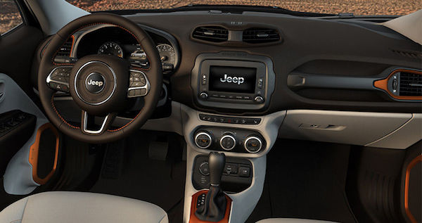 2016 renegade interior