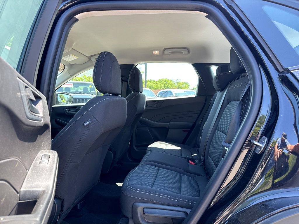2024 Ford Escape Base - Photo 11
